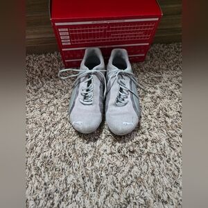 Puma Gray and White Women's Sneakers